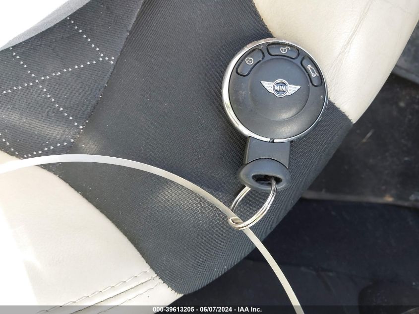 2012 Mini Cooper S Clubman VIN: WMWZG3C58CTY37378 Lot: 39613205