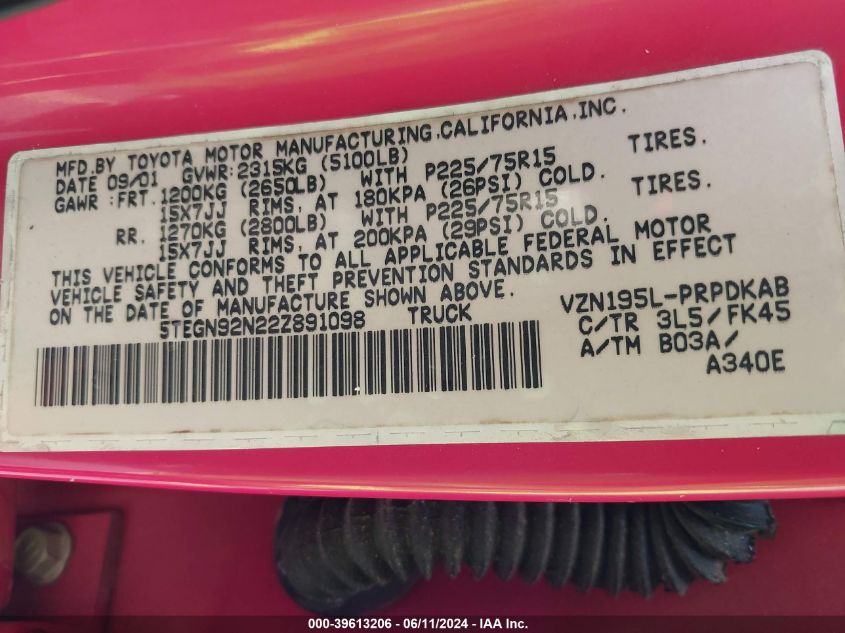 2002 Toyota Tacoma Prerunner V6 VIN: 5TEGN92N22Z891098 Lot: 39613206