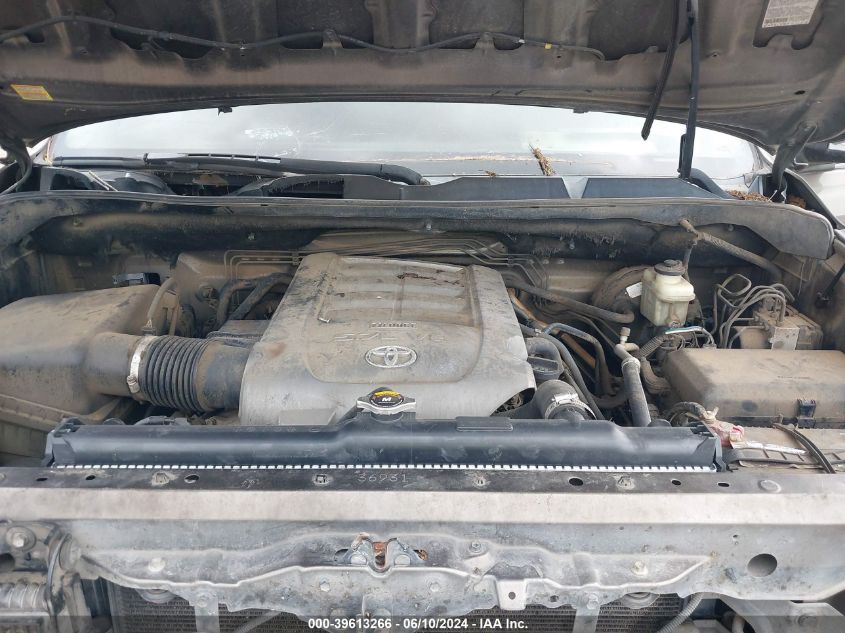 2008 Toyota Tundra Sr5 5.7L V8 VIN: 5TFDV541X8X044898 Lot: 39613266