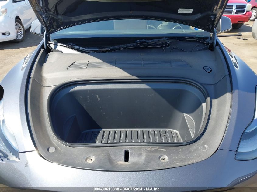 2023 Tesla Model Y VIN: 7SAYGDEE9PA183596 Lot: 39613338