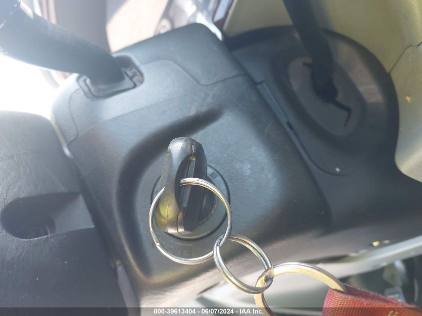 2005 Honda Pilot Ex-L VIN: 5FNYF18585B032873 Lot: 39613404