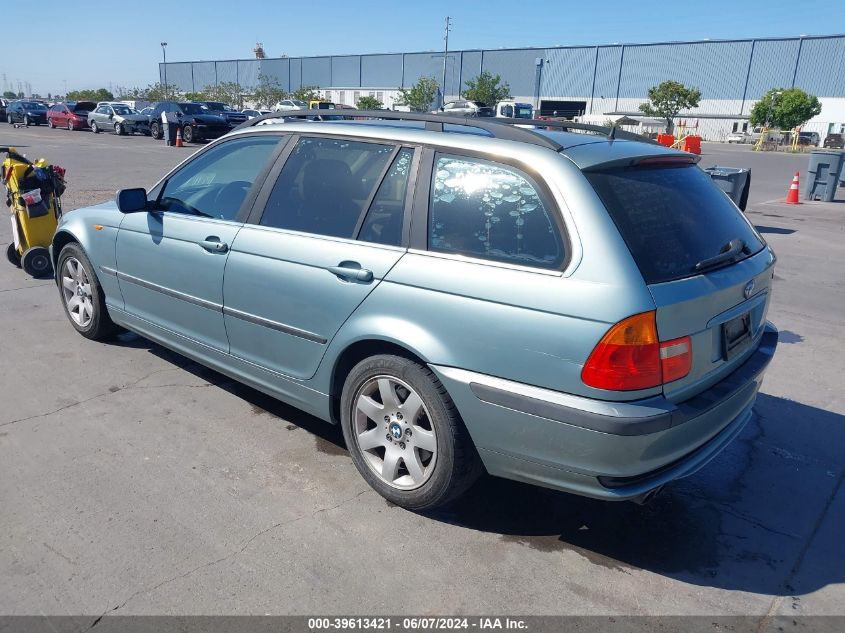 2003 BMW 325It VIN: WBAAX13483PJ00635 Lot: 39613421