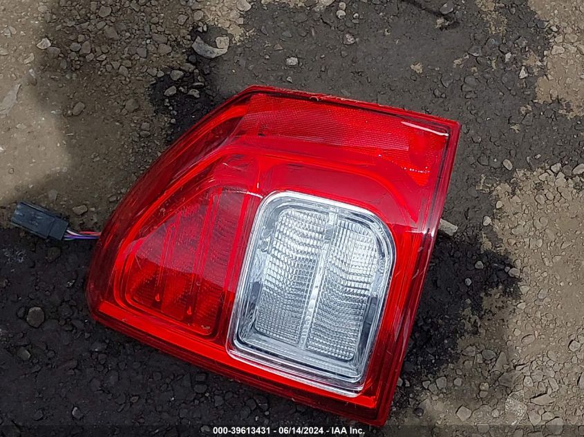 2011 Jeep Compass VIN: 1J4NF1FB2BD136638 Lot: 39613431