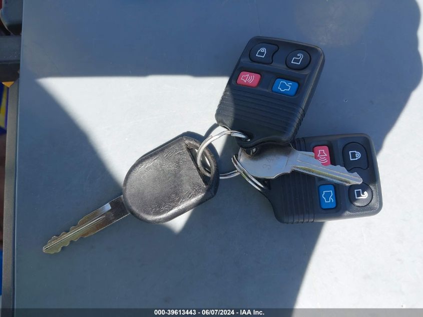 2011 Ford Focus S VIN: 1FAHP3EN0BW204937 Lot: 39613443