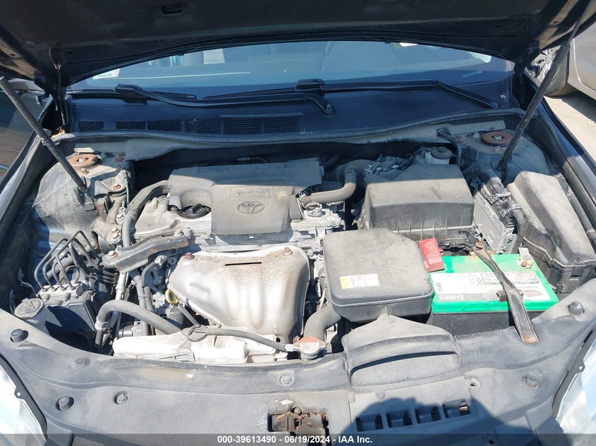 2016 Toyota Camry Le VIN: 4T4BF1FKXGR542412 Lot: 39613490