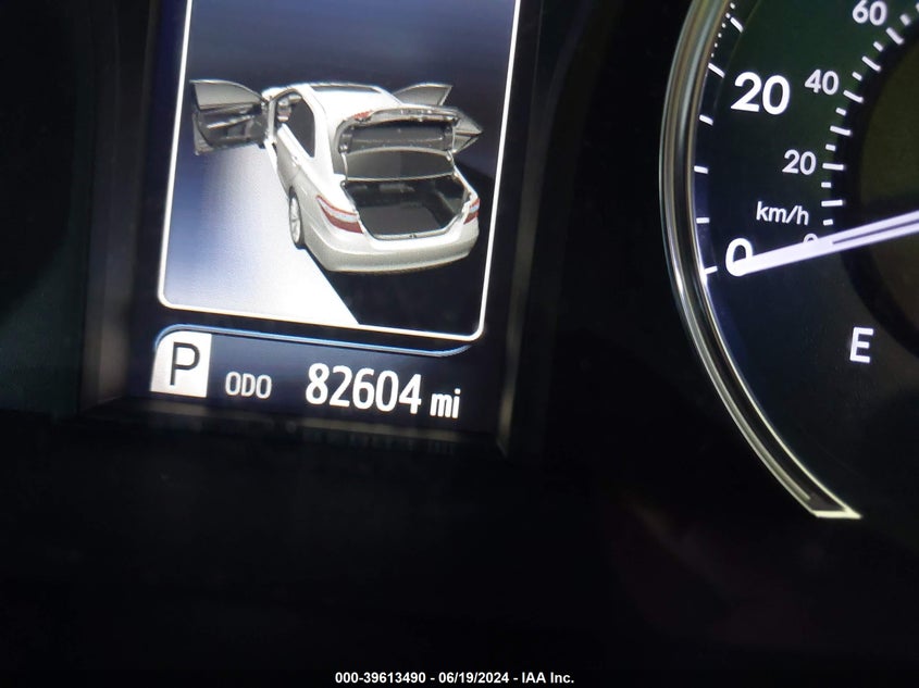 2016 Toyota Camry Le VIN: 4T4BF1FKXGR542412 Lot: 39613490