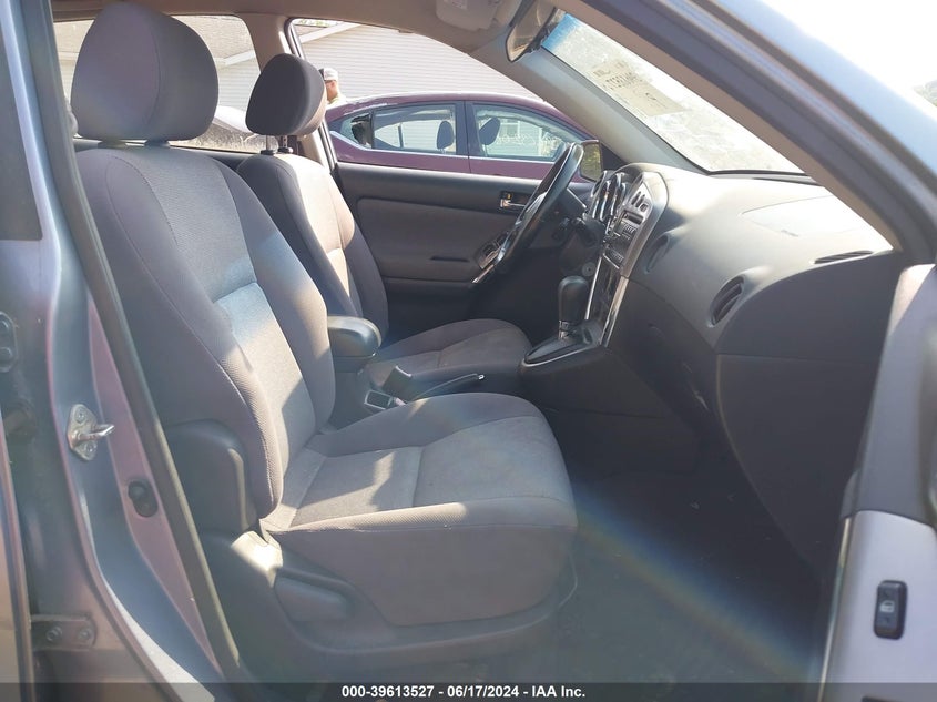 2003 Toyota Matrix Xr VIN: 2T1KR32E33C095527 Lot: 39613527