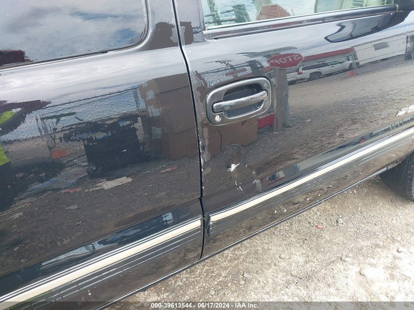 2001 Chevrolet Silverado 1500 Lt VIN: 1GCEK19T11E102561 Lot: 39613544