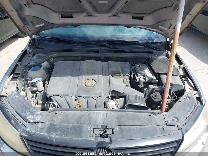 2012 Volkswagen Jetta 2.5L Se VIN: 3VWDP7AJ2CM069865 Lot: 39613552
