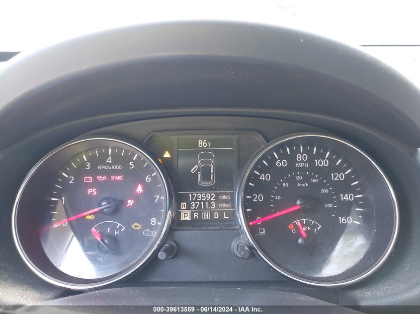 2015 Nissan Rogue Select S VIN: JN8AS5MV2FW759552 Lot: 39613559