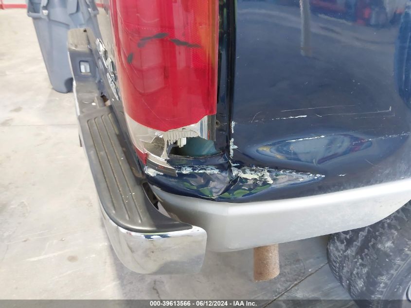 2004 Dodge Ram 1500 Slt/Laramie VIN: 1D7HU18NX4S747635 Lot: 39613566