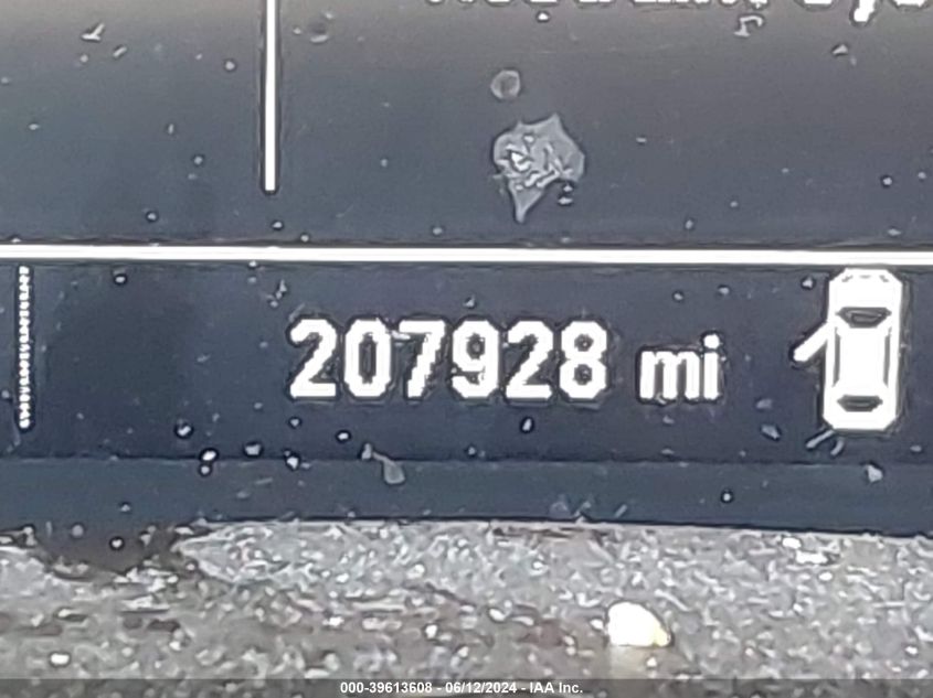 2018 Chevrolet Equinox Lt VIN: 3GNAXJEV3JS523119 Lot: 39613608