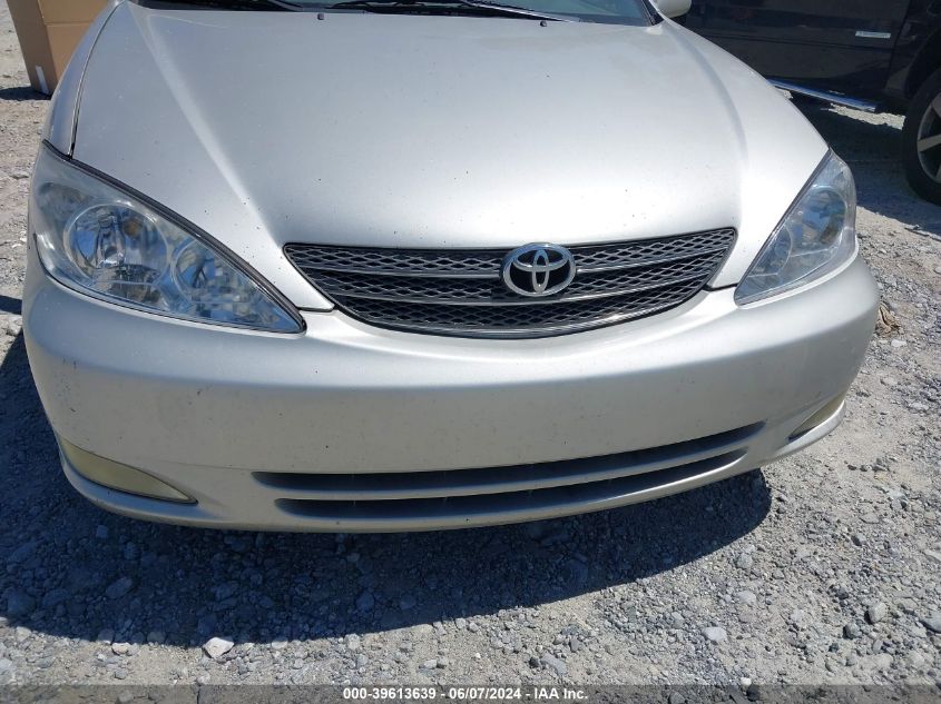 2004 Toyota Camry Xle V6 VIN: 4T1BF32KX4U575689 Lot: 39613639