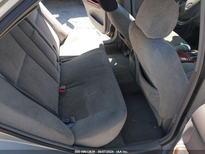 2004 Toyota Camry Xle V6 VIN: 4T1BF32KX4U575689 Lot: 39613639