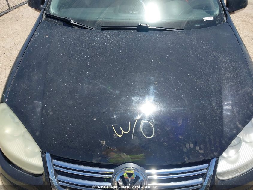 2008 Volkswagen Jetta Wolfsburg Edition VIN: 3VWRJ71K58M137308 Lot: 39613648