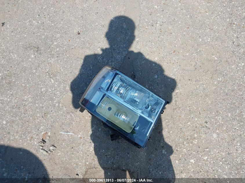 2008 GMC Sierra 1500 Work Truck VIN: 1GTEC14X78Z274152 Lot: 39613913