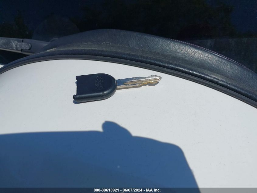 2010 Ford F-150 Xlt VIN: 1FTEX1C82AFB18395 Lot: 39613921