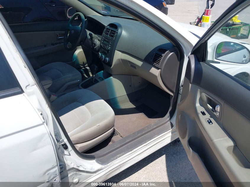 2009 Kia Spectra Ex VIN: KNAFE221195668769 Lot: 39613934