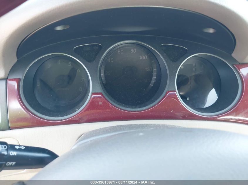 2004 Lexus Es 330 VIN: JTHBA30G645035654 Lot: 39613971