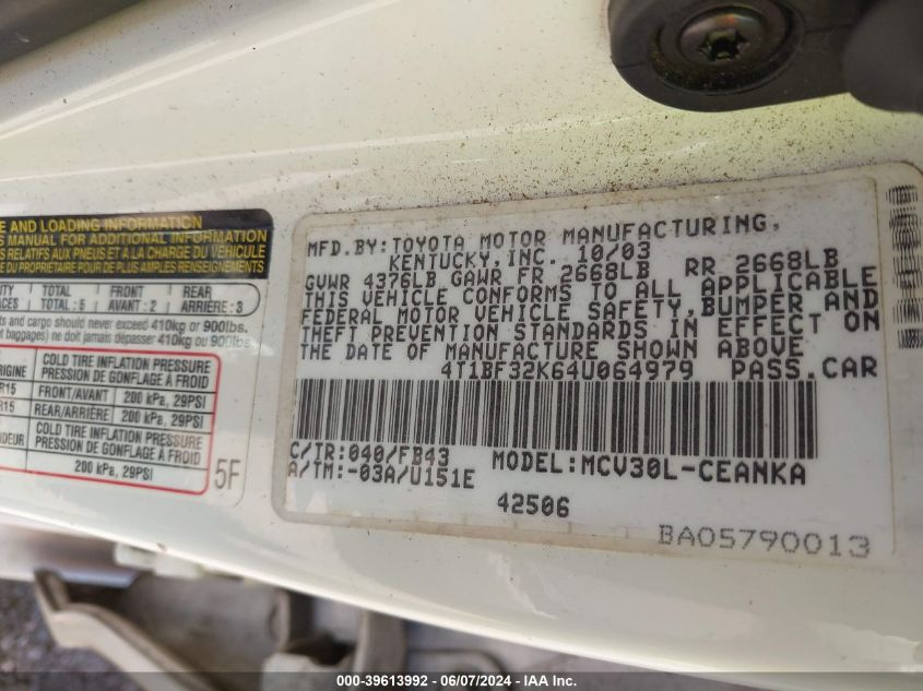 2004 Toyota Camry Le V6 VIN: 4T1BF32K64U064979 Lot: 39613992