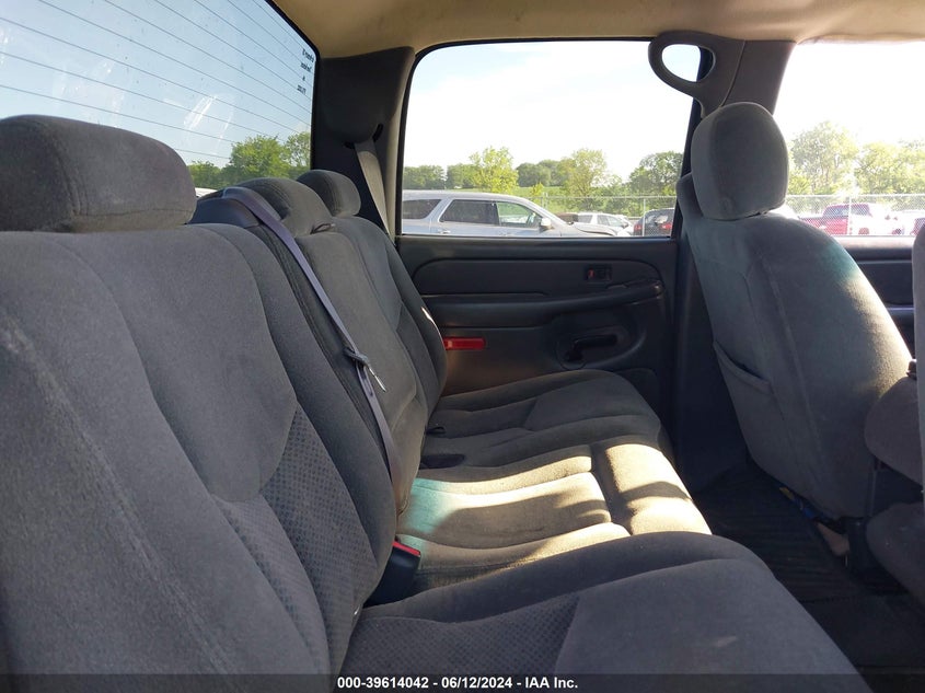 2004 Chevrolet Silverado 1500 Z71 VIN: 2GCEK13T641431335 Lot: 39614042