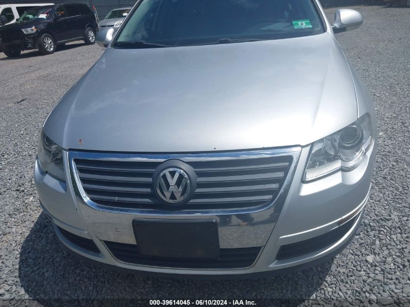 2008 Volkswagen Passat Turbo VIN: WVWUK73C48E079018 Lot: 39614045