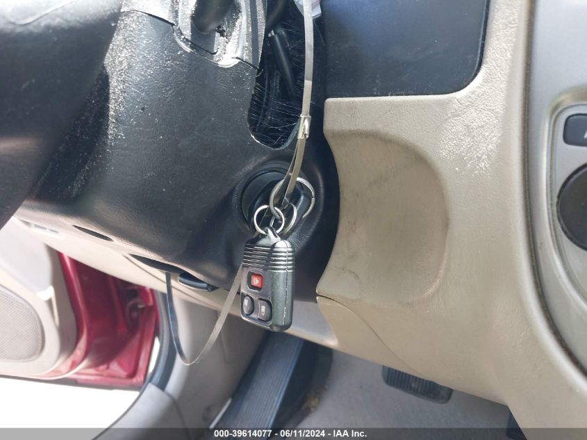 2004 Ford Escape Xlt VIN: 1FMYU93124DA12290 Lot: 39614077