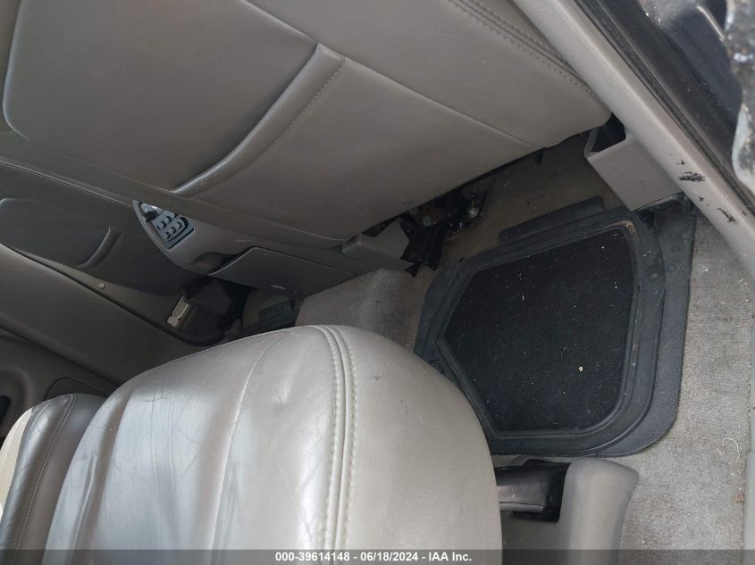 2004 Chevrolet Tahoe Lt VIN: 1GNEC13Z94R244834 Lot: 39614148