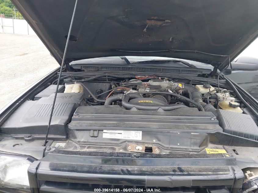 2001 Land Rover Discovery Series Ii VIN: SALTW12481A710530 Lot: 39614158