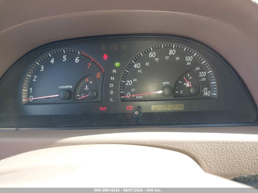 2003 Toyota Camry Le VIN: 4T1BE32K33U206657 Lot: 39614243