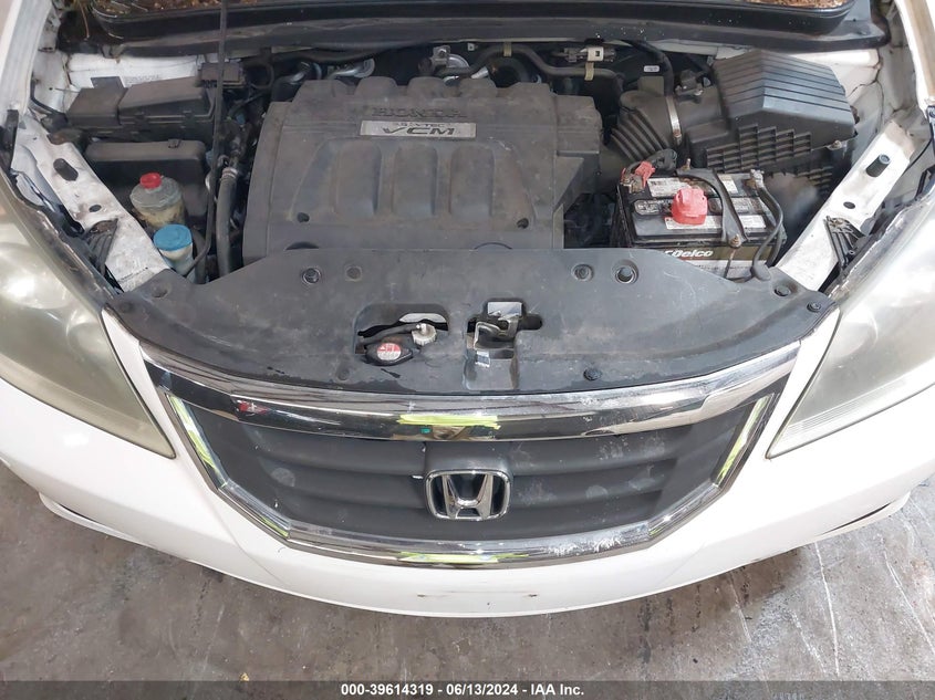 2008 Honda Odyssey Touring VIN: 5FNRL38868B015769 Lot: 39614319