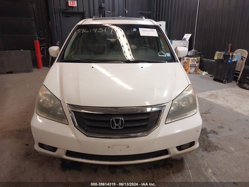 2008 Honda Odyssey Touring VIN: 5FNRL38868B015769 Lot: 39614319