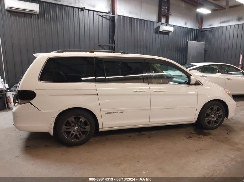 2008 Honda Odyssey Touring VIN: 5FNRL38868B015769 Lot: 39614319