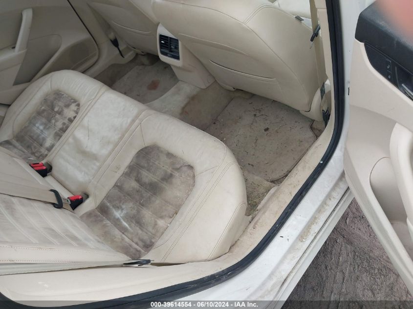 2013 Volkswagen Passat 2.0L Tdi Sel Premium VIN: 1VWCN7A39DC037064 Lot: 39614554