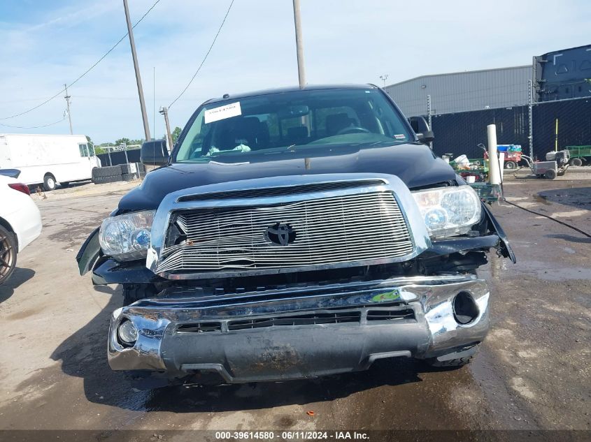 2012 Toyota Tundra Grade 5.7L V8 VIN: 5TFRY5F18CX117740 Lot: 39614580