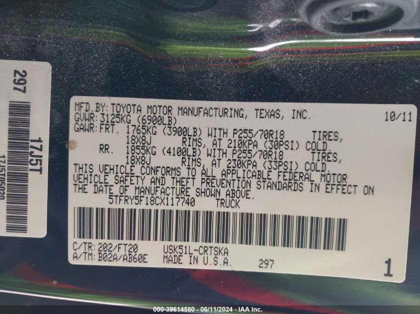 2012 Toyota Tundra Grade 5.7L V8 VIN: 5TFRY5F18CX117740 Lot: 39614580