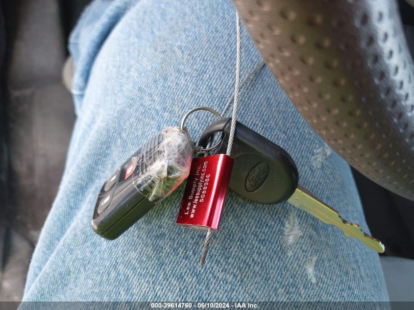 2006 Ford Escape Xlt/Xlt Sport VIN: 1FMYU03126KC03332 Lot: 39614760