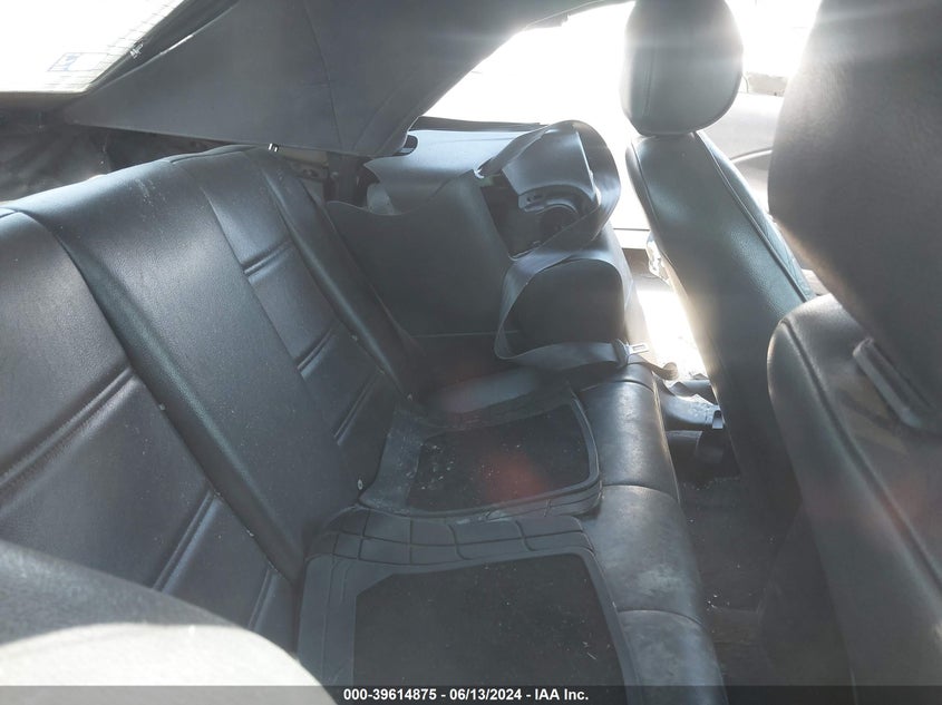 2004 Ford Mustang VIN: 1FAFP446X4F213610 Lot: 39614875