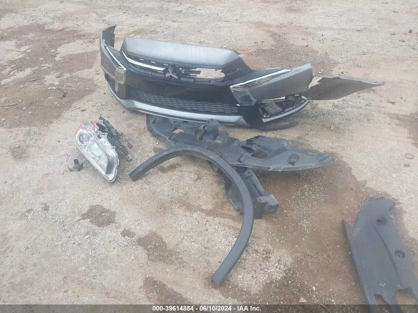 2018 Mitsubishi Outlander Sport 2.4 Sel VIN: JA4AP4AWXJU019590 Lot: 39614884