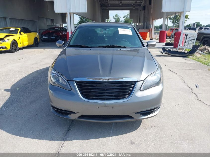 2013 Chrysler 200 Limited VIN: 1C3CCBCG1DN553312 Lot: 39615214