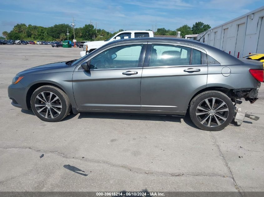 2013 Chrysler 200 Limited VIN: 1C3CCBCG1DN553312 Lot: 39615214