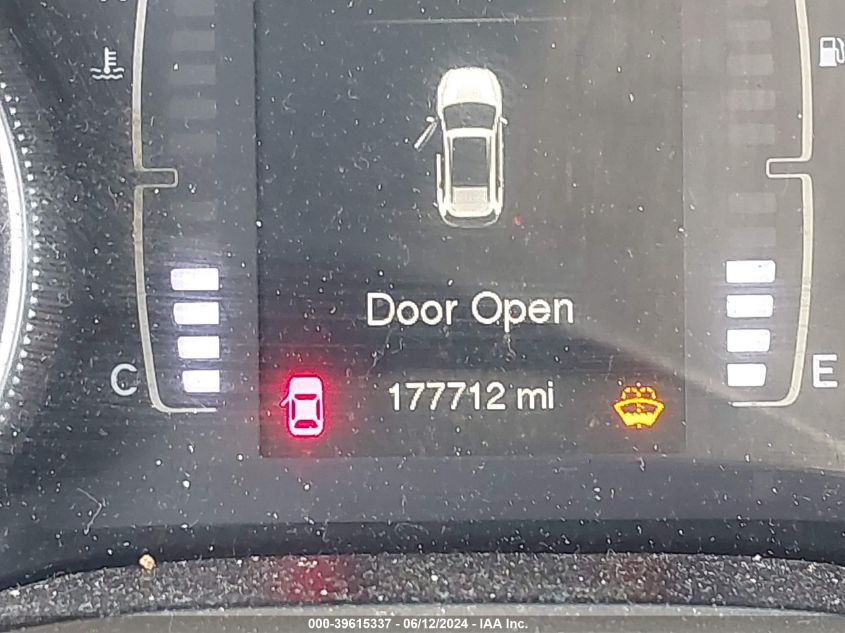 2016 Jeep Cherokee Latitude VIN: 1C4PJMCB5GW246498 Lot: 39615337