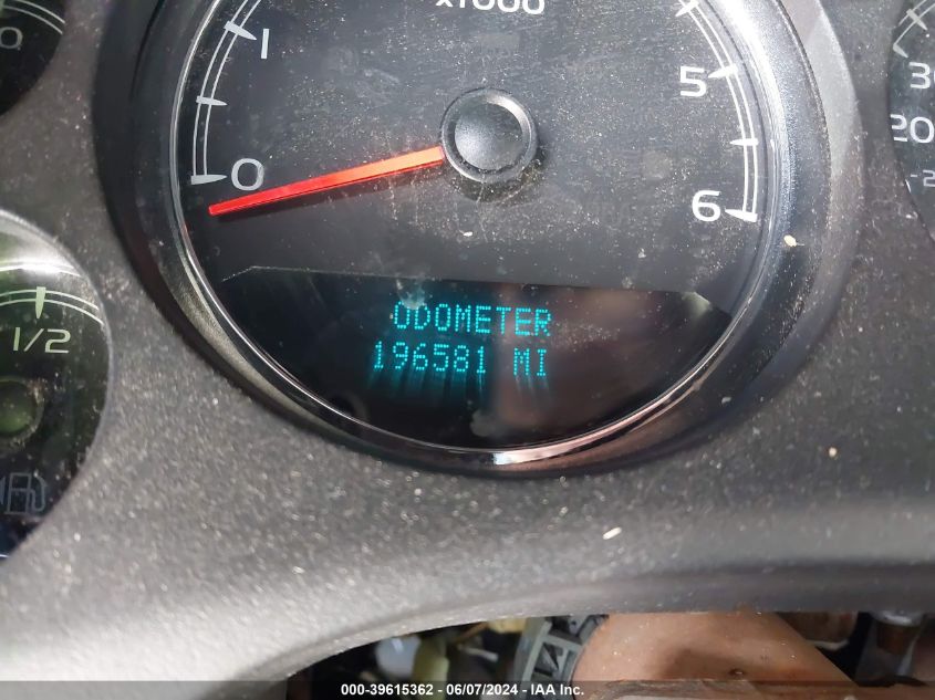 2008 Chevrolet Tahoe Ltz VIN: 1GNFK13088J137139 Lot: 39615362