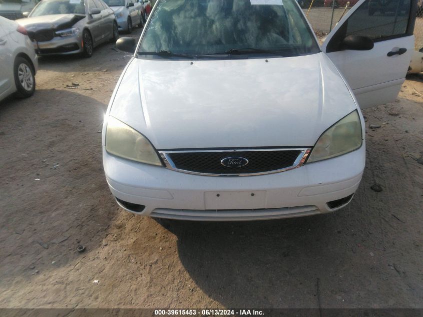 2007 Ford Focus S/Se/Ses VIN: 1FAHP34N67W234808 Lot: 39615453