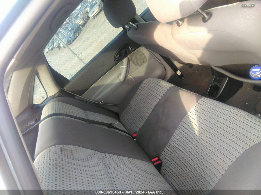 2007 Ford Focus S/Se/Ses VIN: 1FAHP34N67W234808 Lot: 39615453