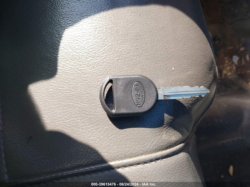 2010 Ford F-250 Lariat/Xl/Xlt VIN: 1FTNX2A51AEA80016 Lot: 39615476