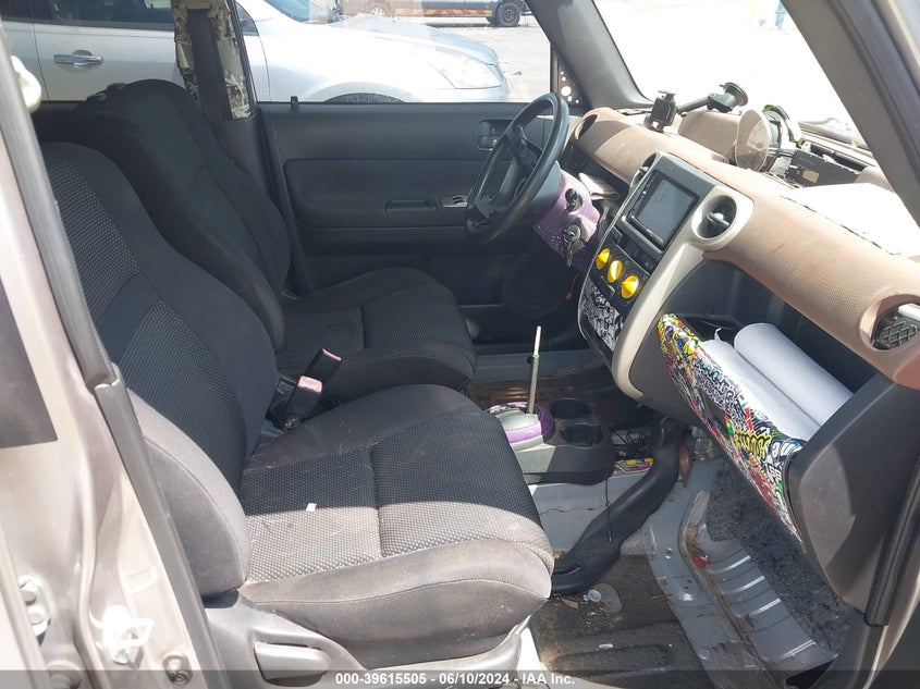 2006 Scion Xb VIN: JTLKT324864037045 Lot: 39615505