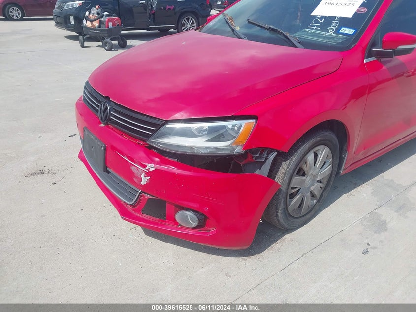 2012 Volkswagen Jetta 2.5L Sel VIN: 3VWLX7AJ6CM412561 Lot: 39615525