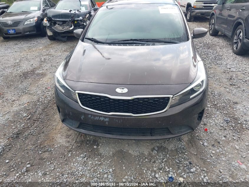 2017 Kia Forte Lx VIN: 3KPFK4A79HE143877 Lot: 39615593