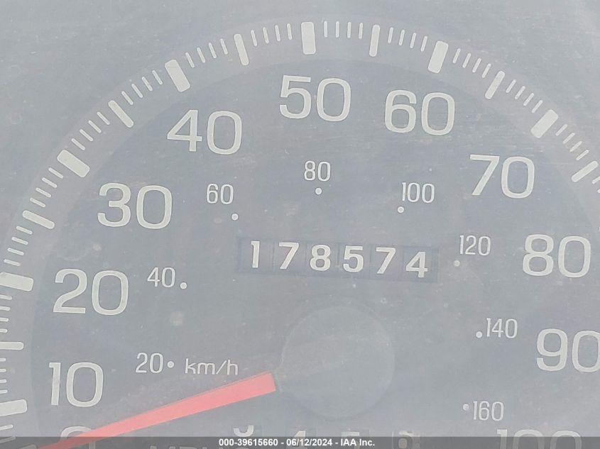 1997 Ford F-150 Lariat/Xl/Xlt VIN: 1FTDX18W8VKD10713 Lot: 39615660